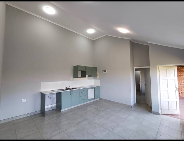 2 BEDROOM APARTMENT FOR SALE IN CHASEDENE